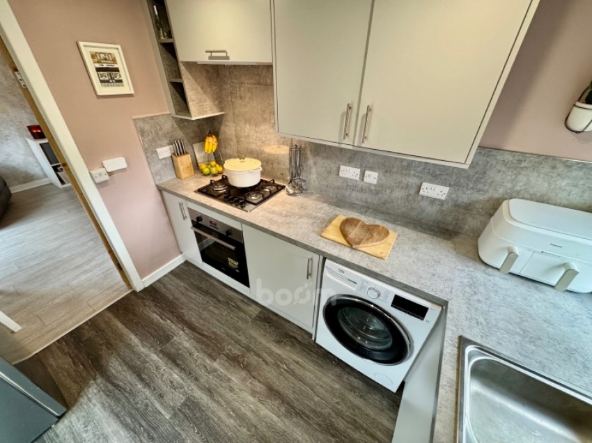 Images for 53 Laburnum Avenue, Beith, Ayrshire, KA15 1BG, UK