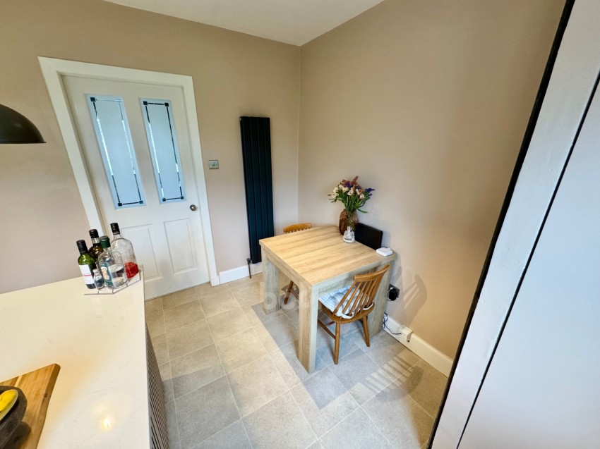 Images for 18 The Grove, Kilbarchan