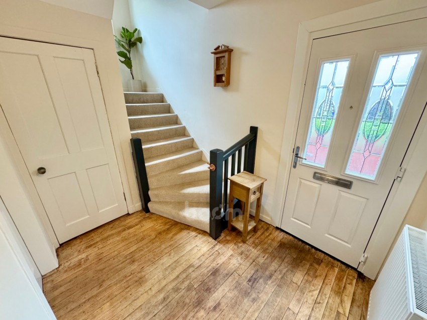 Images for 18 The Grove, Kilbarchan