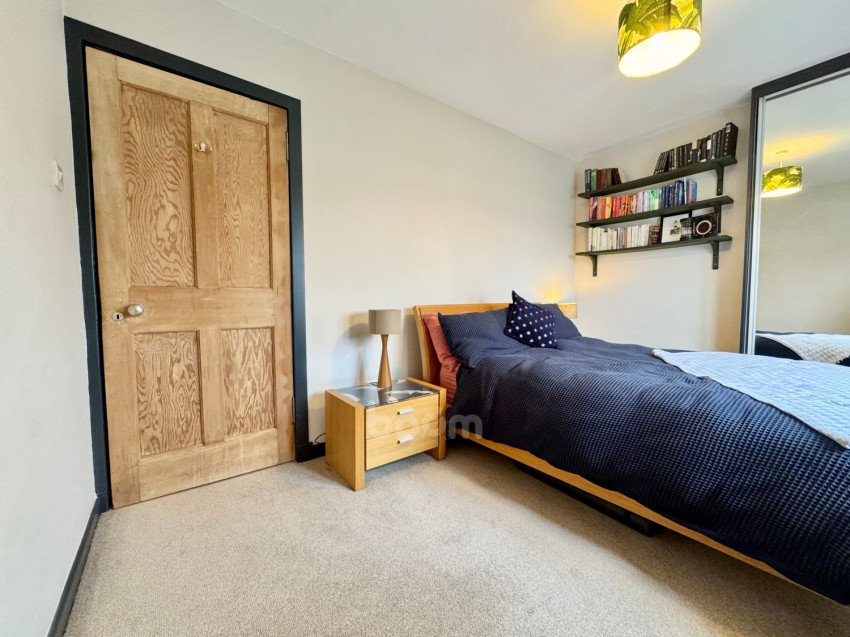 Images for 18 The Grove, Kilbarchan