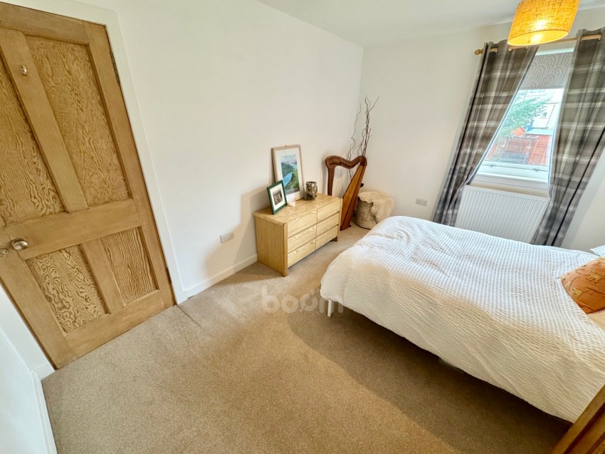 Images for 18 The Grove, Kilbarchan