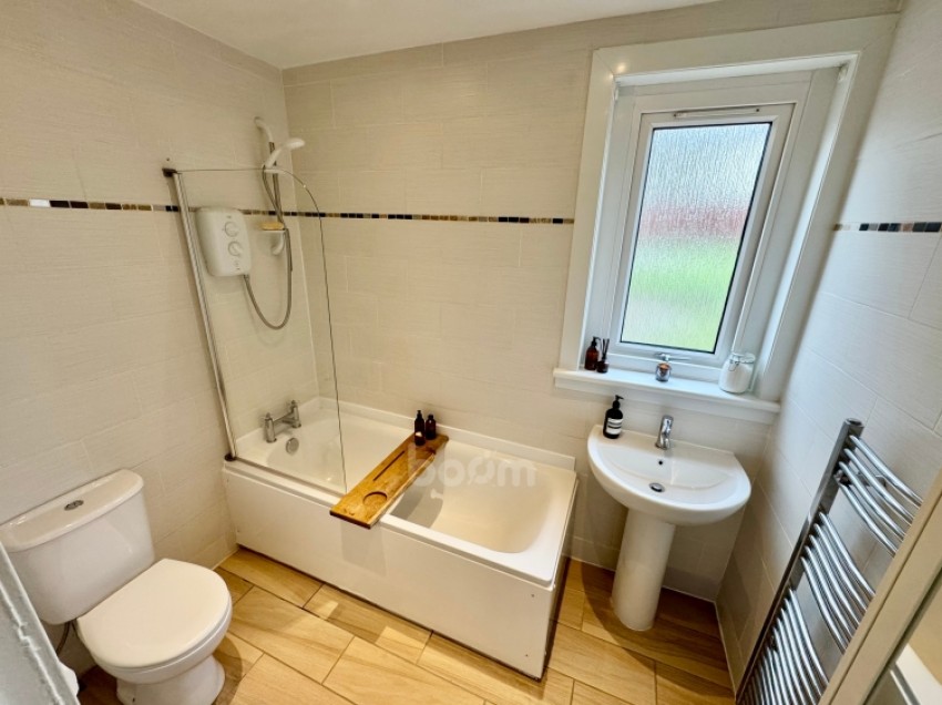 Images for 18 The Grove, Kilbarchan, Johnstone, Renfrewshire, PA10 2LF, UK