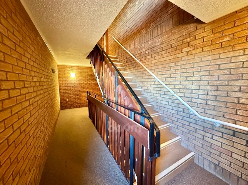 Images for Flat 40 Homeshaw House, 27 Broomhill Gardens, Newton Mearns, Glasgow, G77 5HP, UK