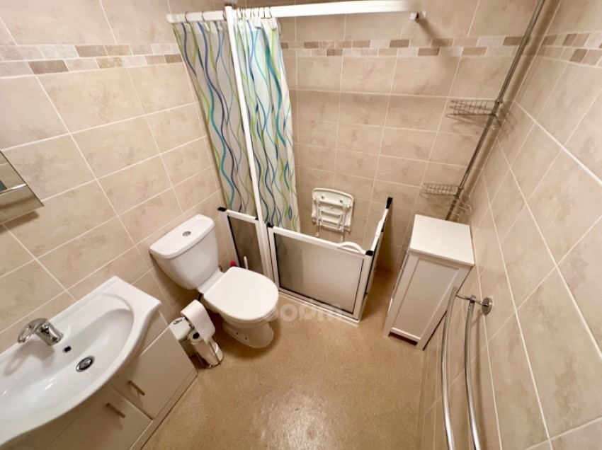 Images for Flat 40 Homeshaw House, 27 Broomhill Gardens, Newton Mearns, Glasgow, G77 5HP, UK