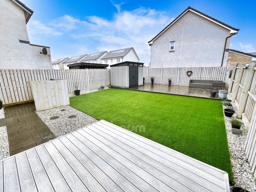 Images for 8 Nairn Drive, Bishopton