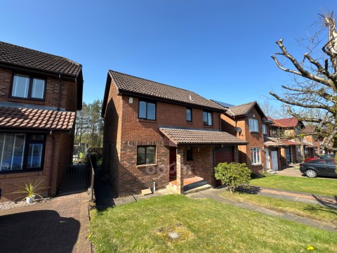 View Full Details for 46 Linister Crescent, Howwood
