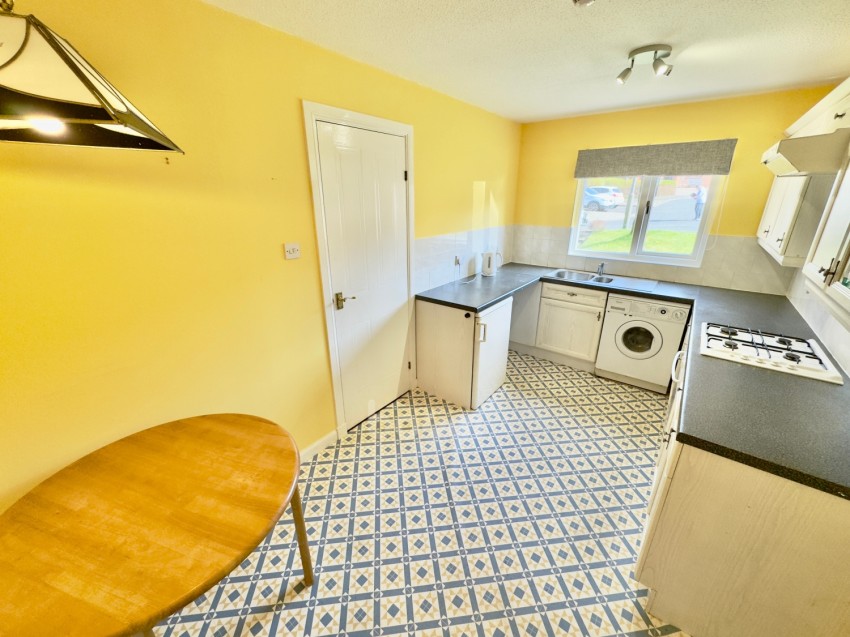Images for 46 Linister Crescent, Howwood