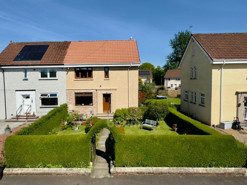 Images for 13 Dipple View, Kilbirnie