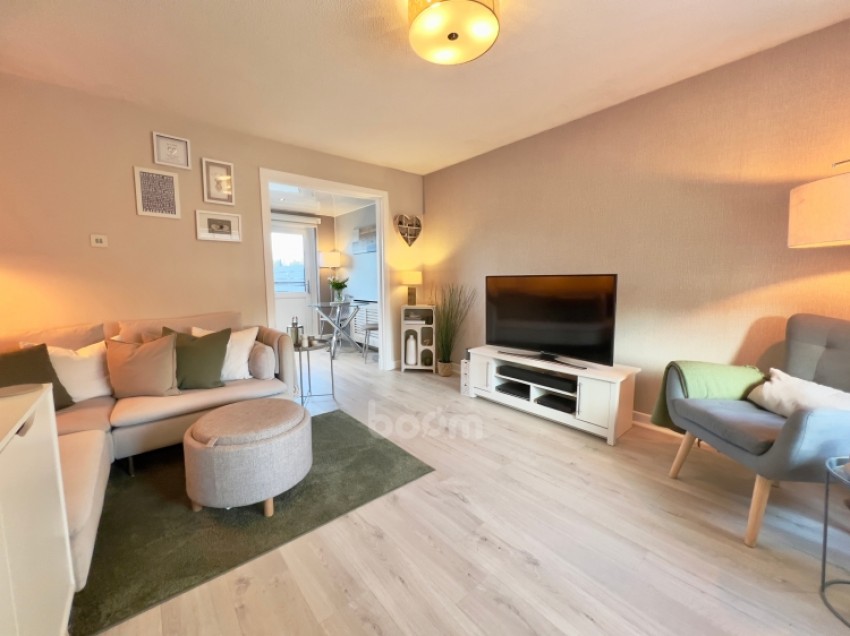 Images for 6 Tillet Oval, Paisley, Renfrewshire, PA3 2DH, UK