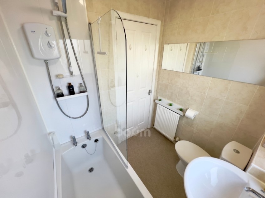 Images for 6 Tillet Oval, Paisley, Renfrewshire, PA3 2DH, UK