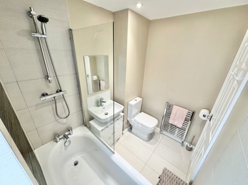 Images for 8 Richmond Drive, Linwood, Paisley, Renfrewshire, PA3 3TQ, UK