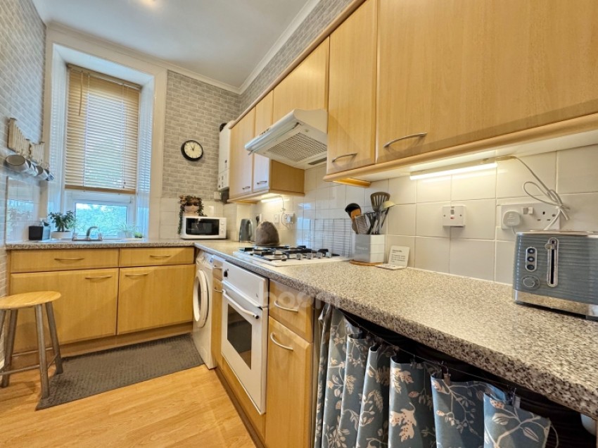 Images for Flat 2/1 37 Whitehaugh Drive, Paisley, Renfrewshire, PA1 3PG, UK