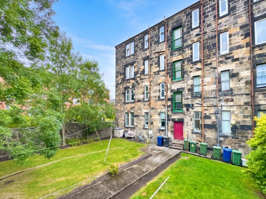 Images for Flat 2/1 37 Whitehaugh Drive, Paisley, Renfrewshire, PA1 3PG, UK