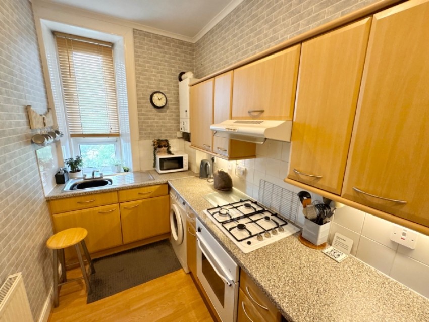 Images for Flat 2/1 37 Whitehaugh Drive, Paisley, Renfrewshire, PA1 3PG, UK