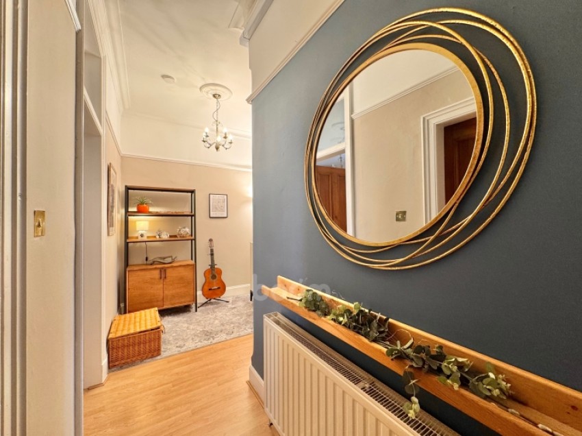 Images for Flat 2/1 37 Whitehaugh Drive, Paisley, Renfrewshire, PA1 3PG, UK