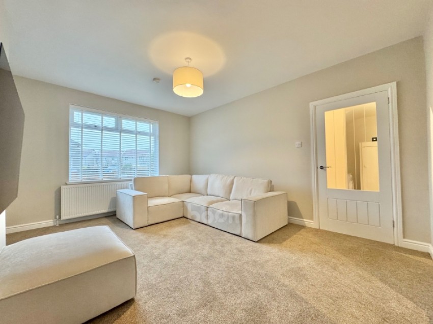 Images for 25 Longbar Avenue, Glengarnock, Beith, Ayrshire, KA14 3BW, UK