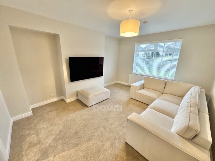 Images for 25 Longbar Avenue, Glengarnock, Beith, Ayrshire, KA14 3BW, UK