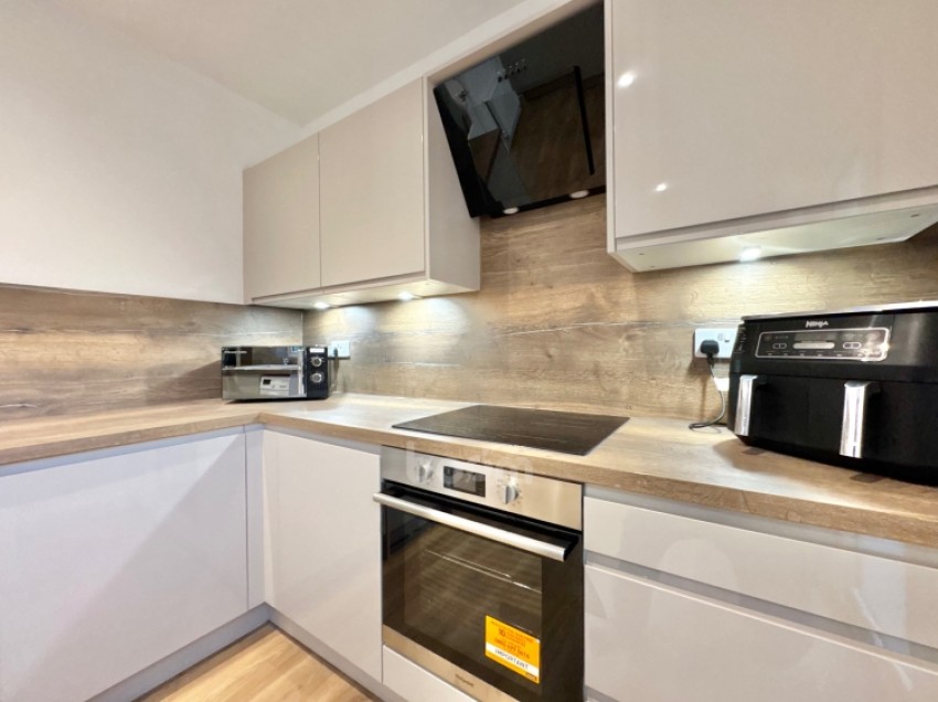 Images for 25 Longbar Avenue, Glengarnock, Beith, Ayrshire, KA14 3BW, UK