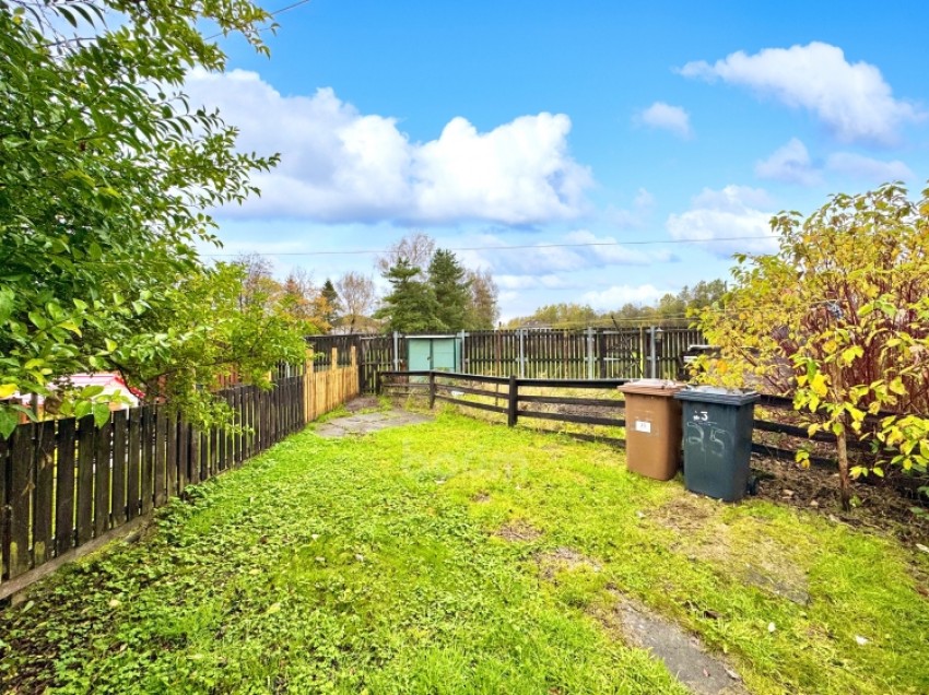 Images for 25 Longbar Avenue, Glengarnock, Beith, Ayrshire, KA14 3BW, UK