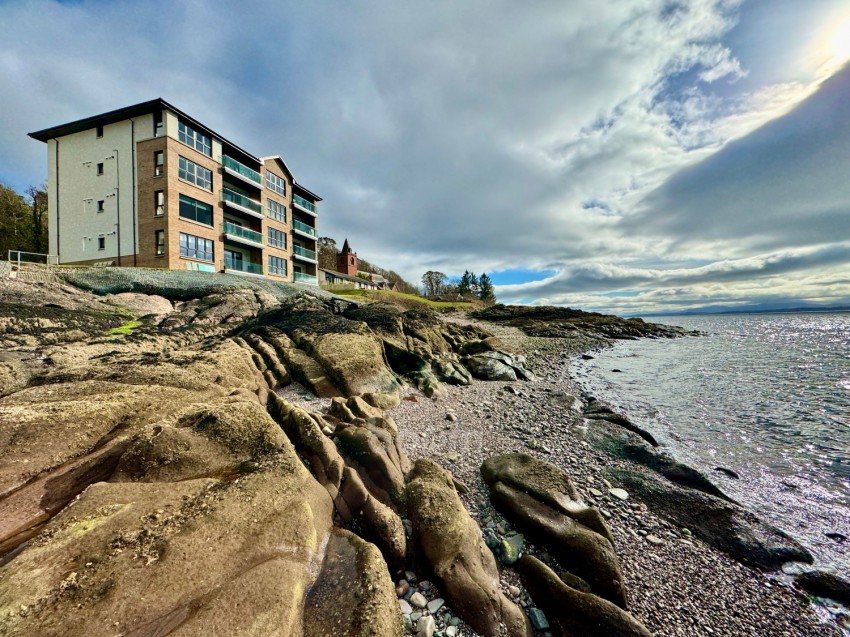 Images for 1 Cunningham Court, Skelmorlie