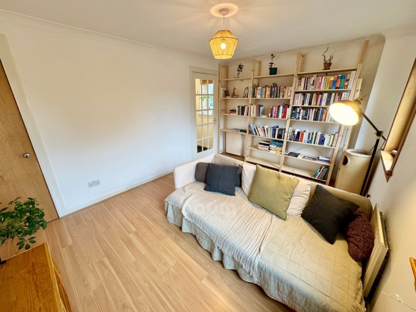 Images for 1 Bellmans Close, Beith