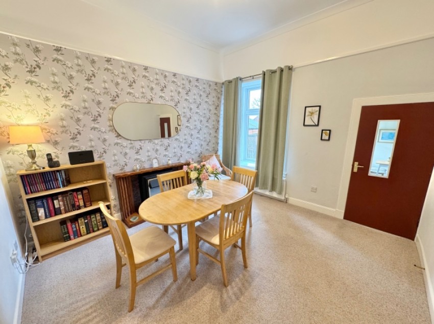 Images for 9 Auldlea Road, Beith, Ayrshire, KA15 2DA, UK