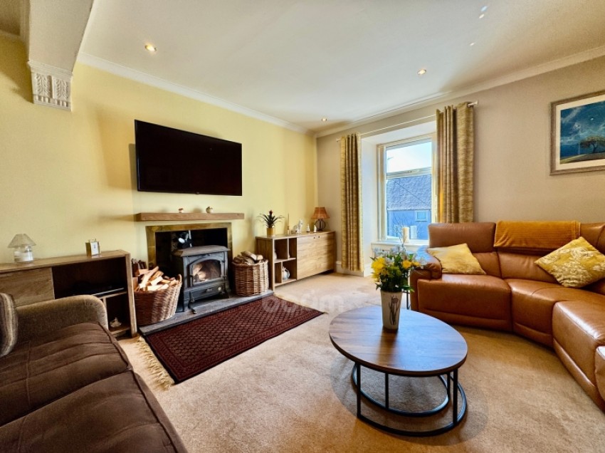 Images for 30 Reform Street, Beith, Ayrshire, KA15 2AE, UK