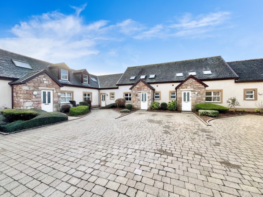Images for 6 Selvieland Farm Cottages Houston Road, Houston, Johnstone, PA6 7FG, UK