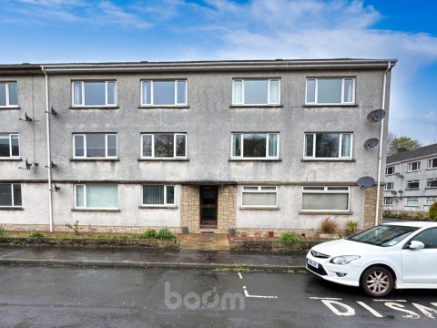 View Full Details for 2E Silverdale Gardens, Largs