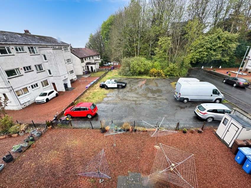 Images for 2E Silverdale Gardens, Largs