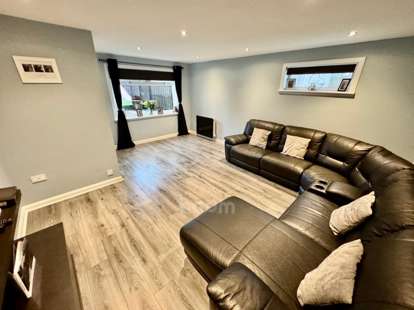 Images for 23 Parkhill, Erskine