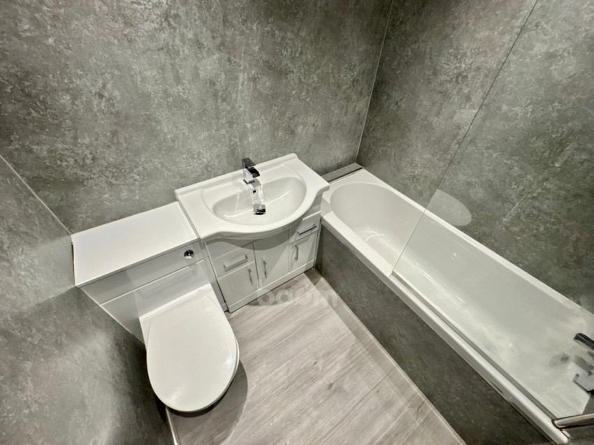 Images for 23 Parkhill, Erskine