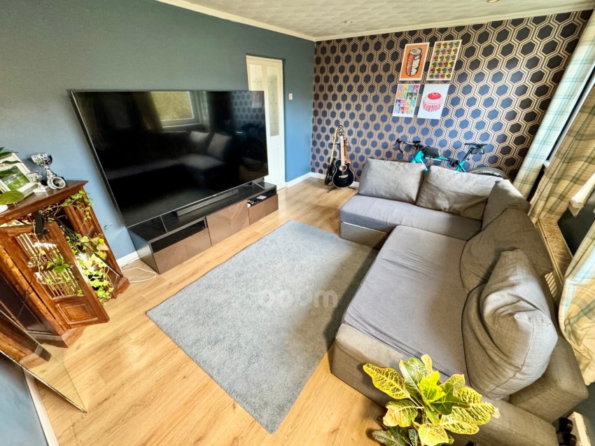 Images for 14 Cartha Crescent, Paisley