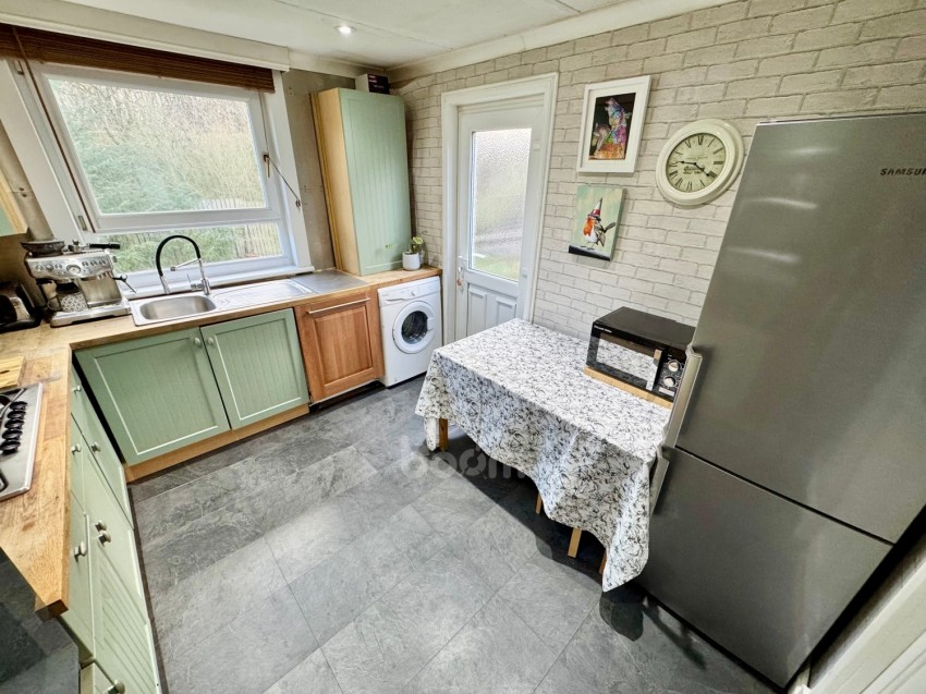 Images for 14 Cartha Crescent, Paisley