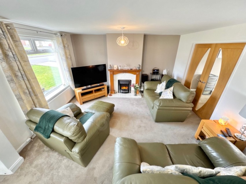 Images for 52 Herriot Avenue, Kilbirnie, Ayrshire, KA25 7JB, UK