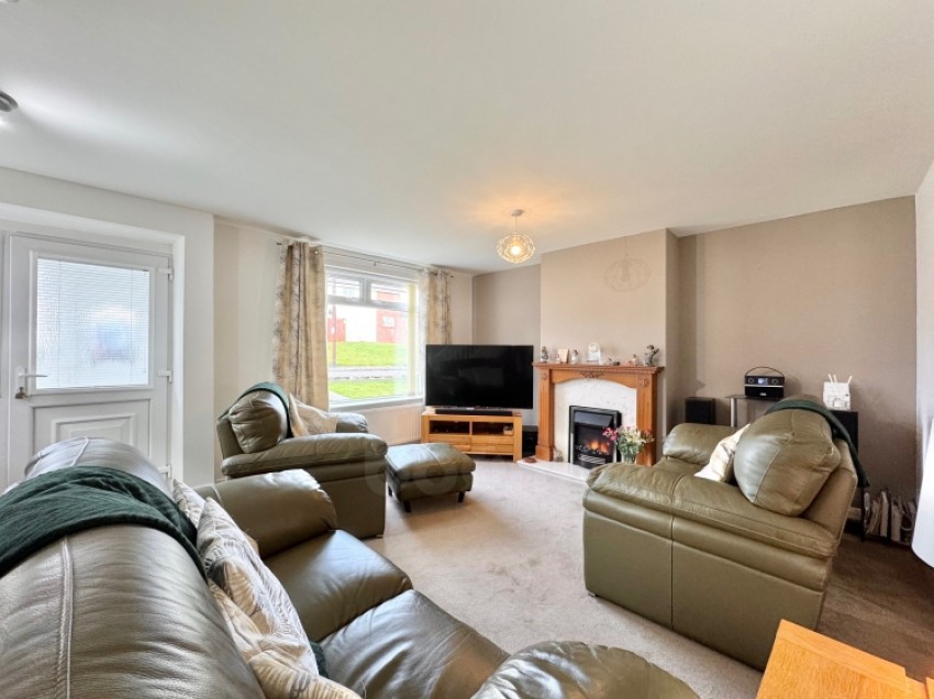 Images for 52 Herriot Avenue, Kilbirnie, Ayrshire, KA25 7JB, UK