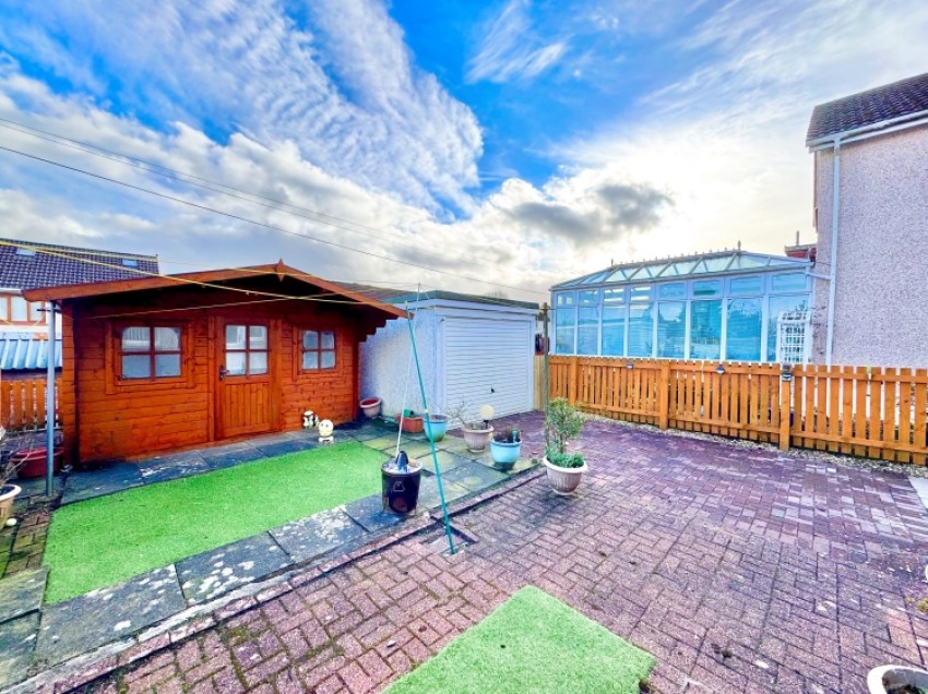 Images for 52 Herriot Avenue, Kilbirnie, Ayrshire, KA25 7JB, UK