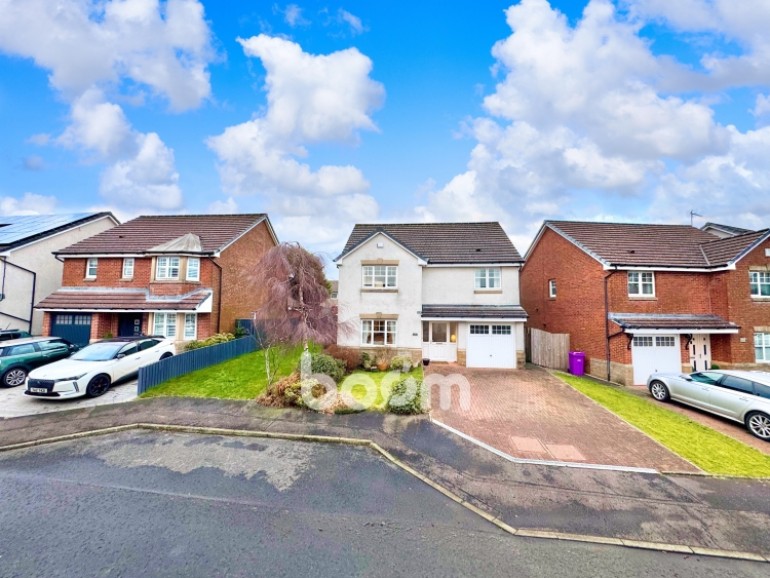 33 Grahamfield Place, Beith, Ayrshire, KA15 1AY, UK