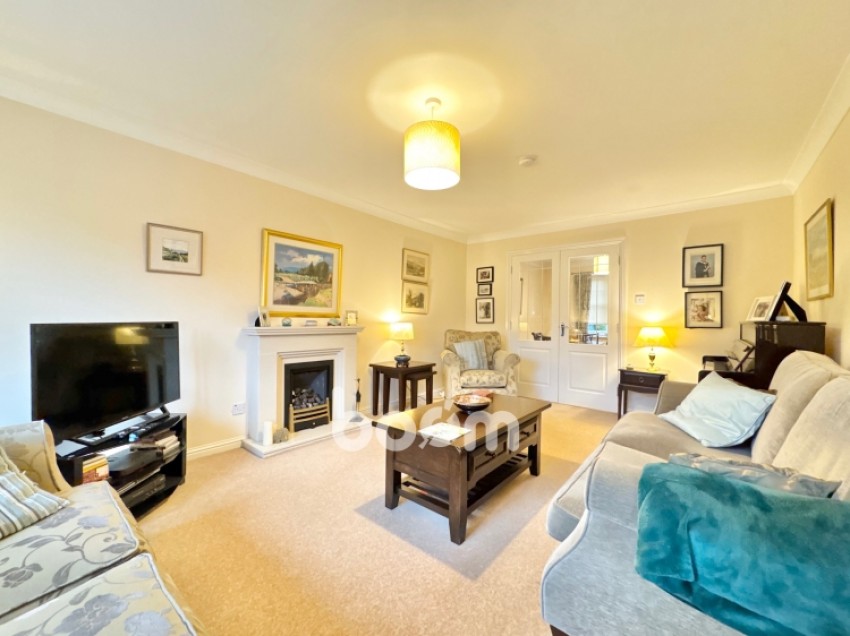 Images for 33 Grahamfield Place, Beith, Ayrshire, KA15 1AY, UK