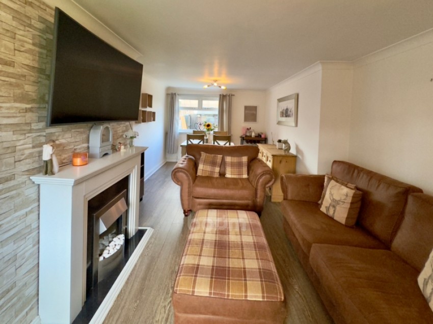 Images for 3 Keir Hardie Court, Beith, Ayrshire, KA15 1DW, UK