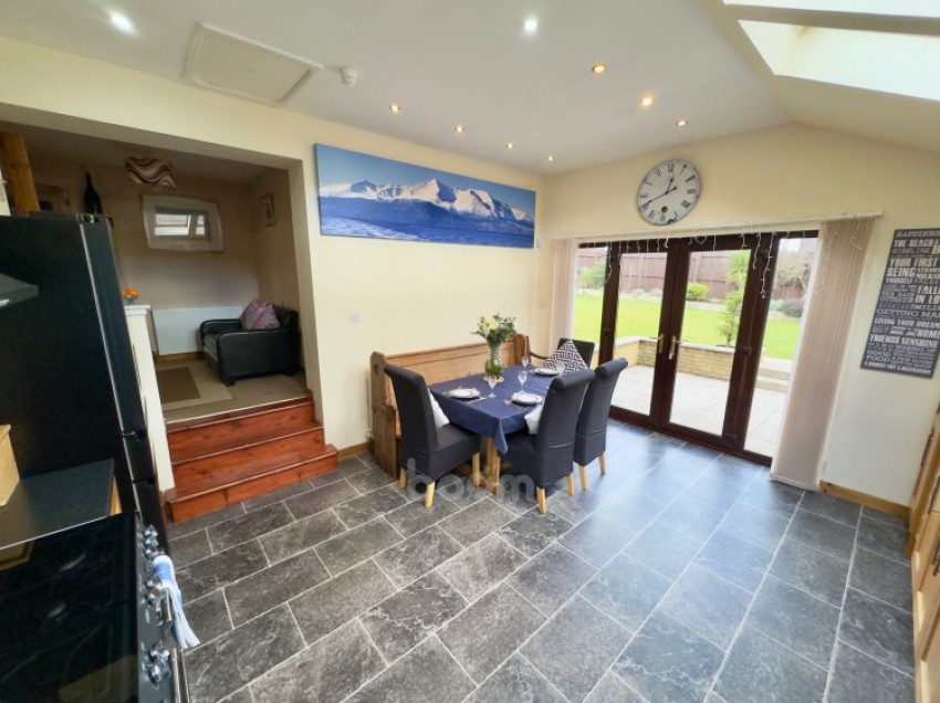 Images for 7 De Morville Place, Beith, Ayrshire, KA15 1AT, UK