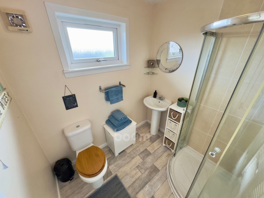Images for 7 De Morville Place, Beith