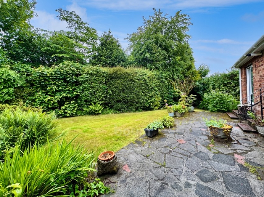 Images for 4 Arran Crescent, Beith, Ayrshire, KA15 2DU, UK