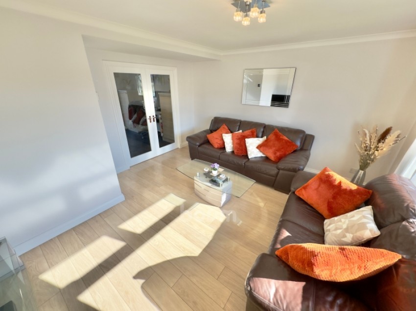 Images for 4 Millfield Lane, Erskine, Renfrewshire, PA8 6JG, UK