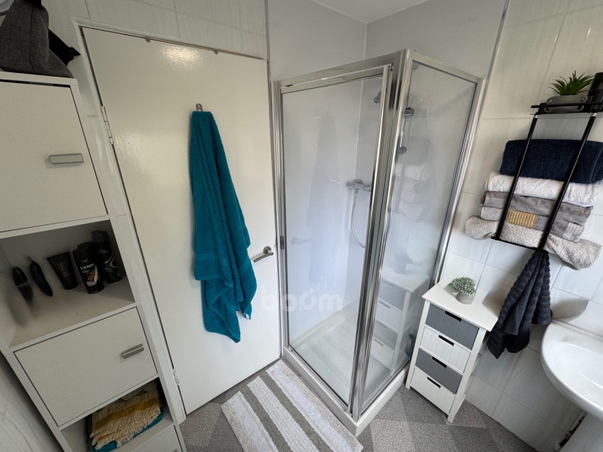 Images for 8 Lounsdale Crescent, Paisley