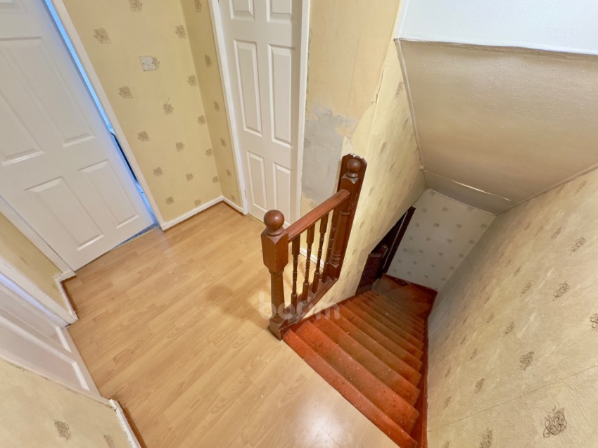 Images for 20 Craigendon Oval, Paisley