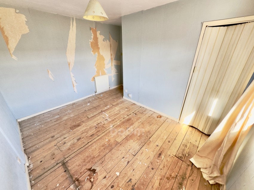 Images for 20 Craigendon Oval, Paisley