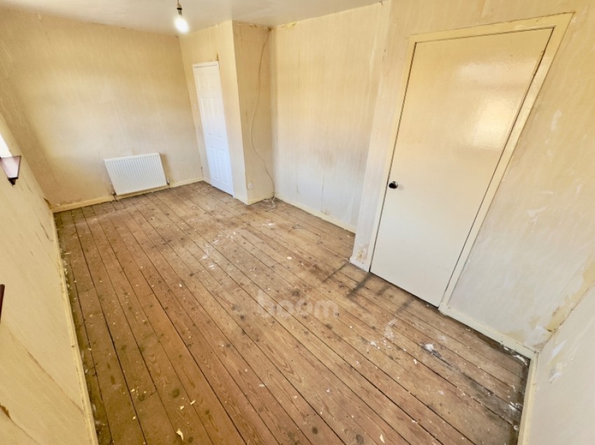 Images for 20 Craigendon Oval, Paisley, Renfrewshire, PA2 8JU, UK