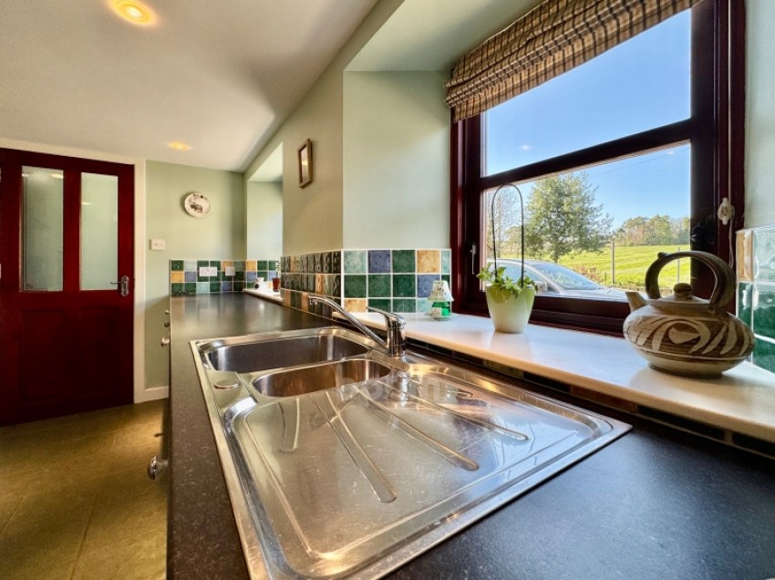 Images for 5 School Road, Kilbirnie, Ayrshire, KA25 7AU, UK
