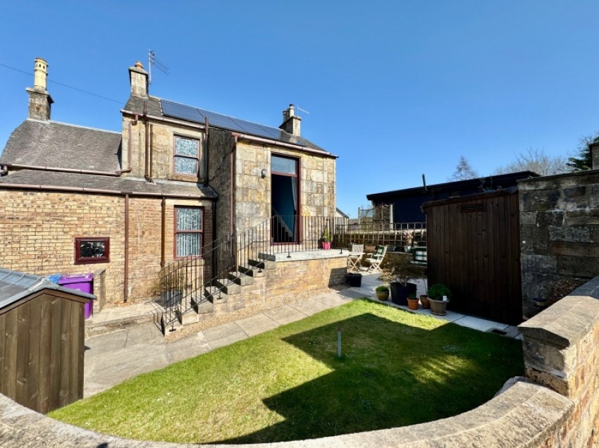 Images for 5 School Road, Kilbirnie, Ayrshire, KA25 7AU, UK